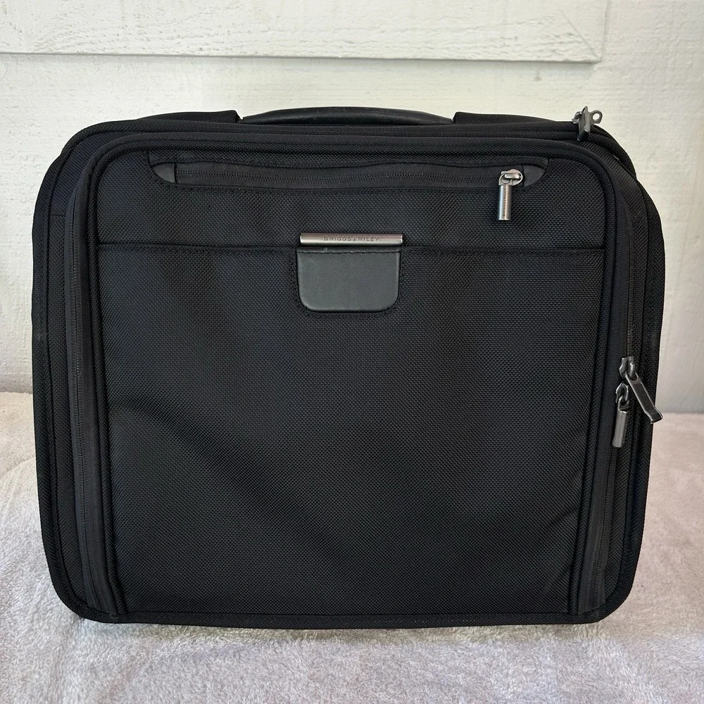 Briggs & Riley Compact Rolling Bag Kr305-4 Carry On Luggage Briefcase 14